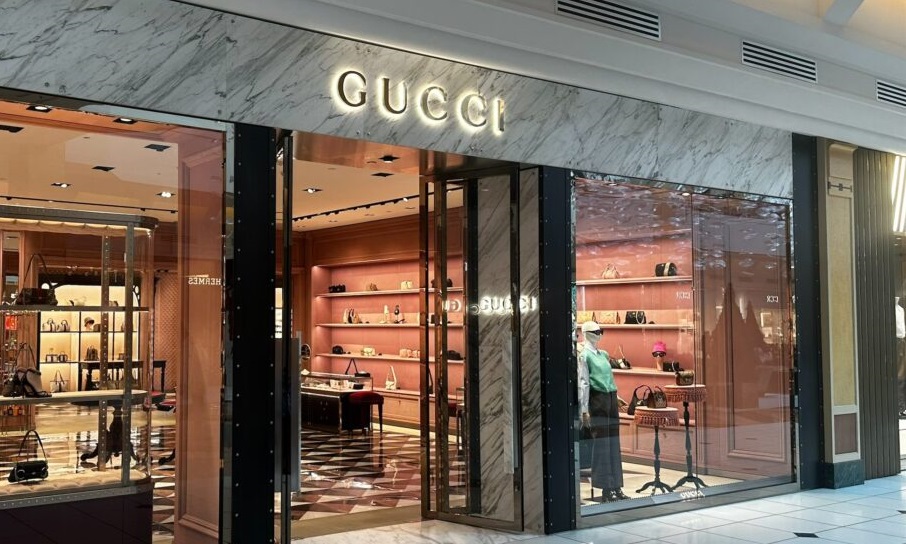 Gucci - Iconic Fashion Brands