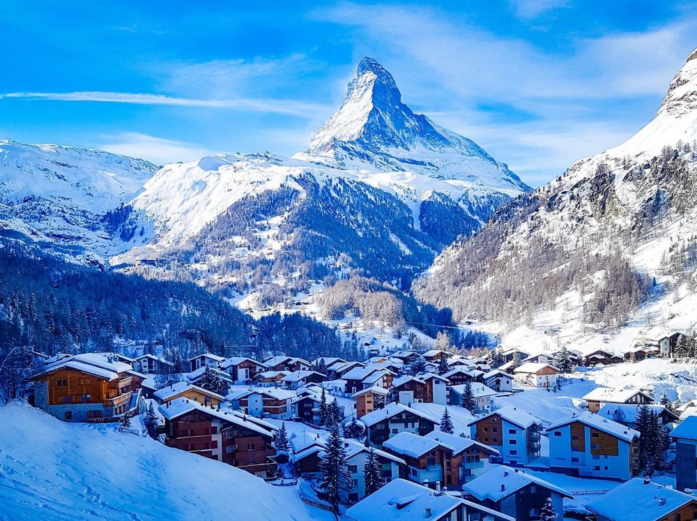 Touring the Swiss Alps: A Slice of Heaven on Earth Best Travel Destinations