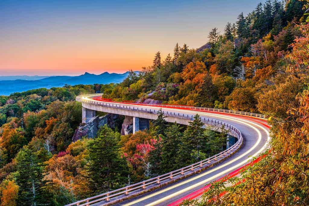 Spring Driving Destinations Blue Ridge Parkway, North Carolina to Virginia: A Drive Through the Smoky Mountains